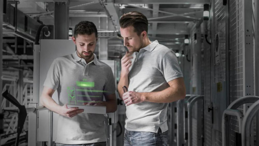 SCHNEIDER ELECTRIC PUBLISHES NEW WHITE PAPER ON LIQUID COOLING FOR AI DATA CENTRES